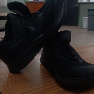 New Nike for toddler size 12c